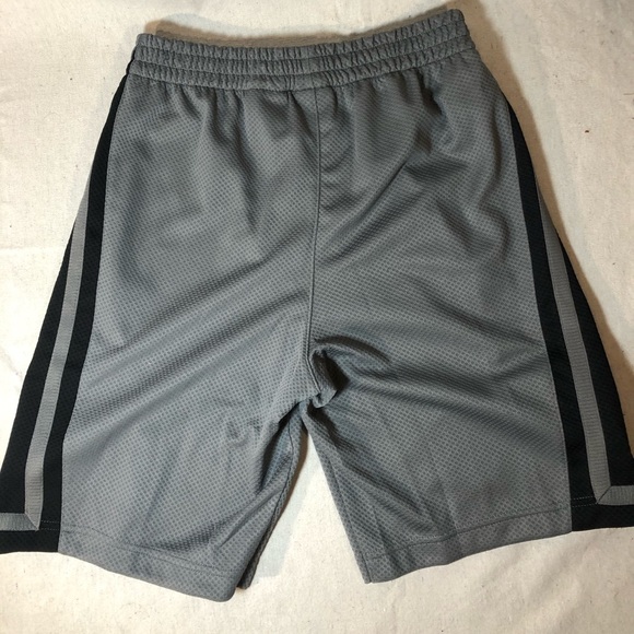 Jordan Boys Athletic Short - Picture 4 of 5